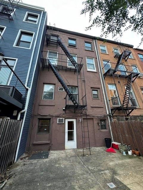 602 Henry Street Carroll Gardens Brooklyn NY 11231