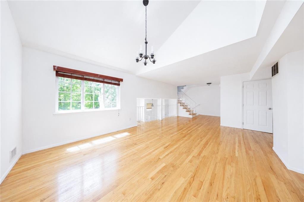 45 Sharrotts Road Woodrow Staten Island NY 10309