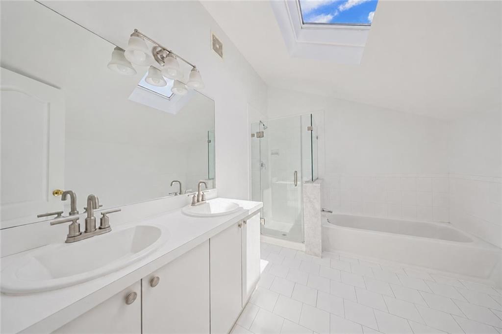 45 Sharrotts Road Woodrow Staten Island NY 10309