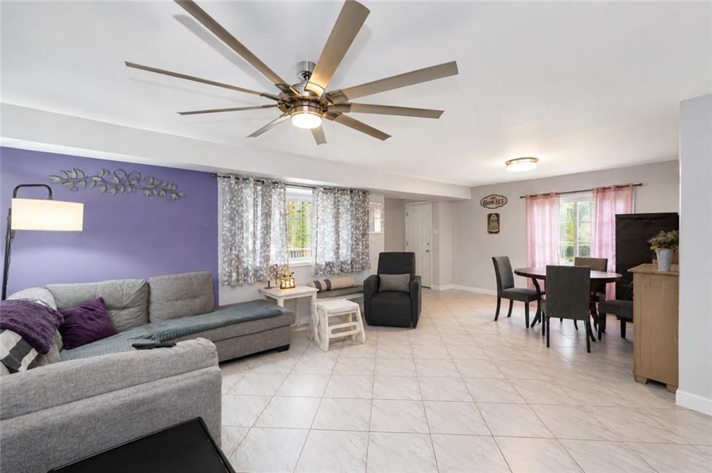 31 Regis Drive Graniteville Staten Island NY 10314