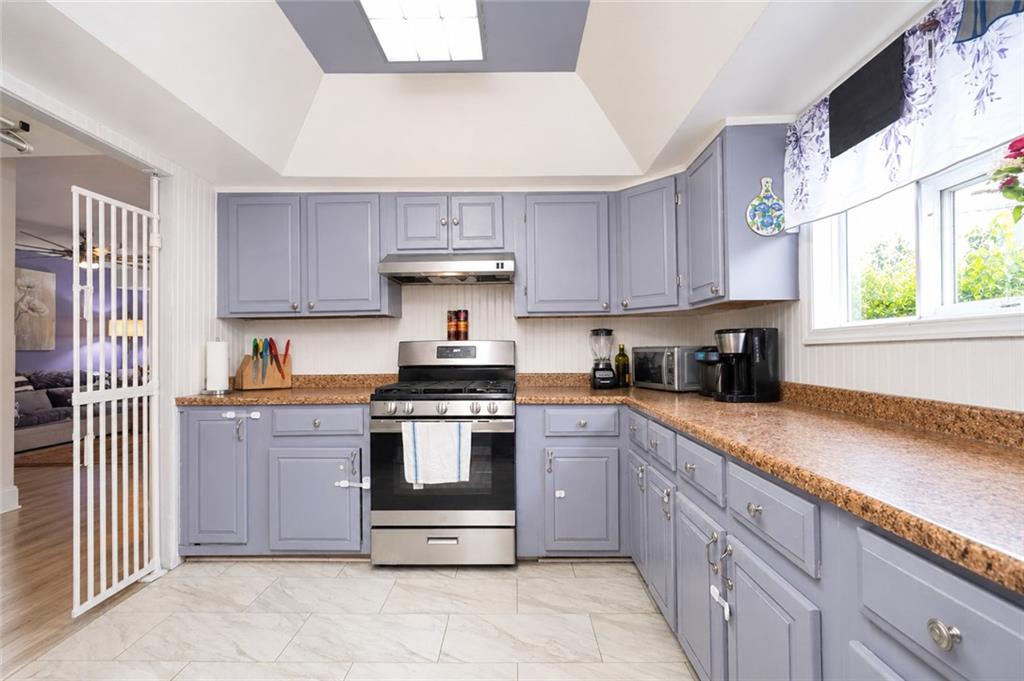 31 Regis Drive Graniteville Staten Island NY 10314