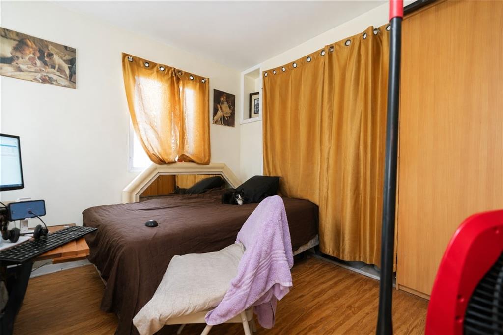 31 Regis Drive Graniteville Staten Island NY 10314