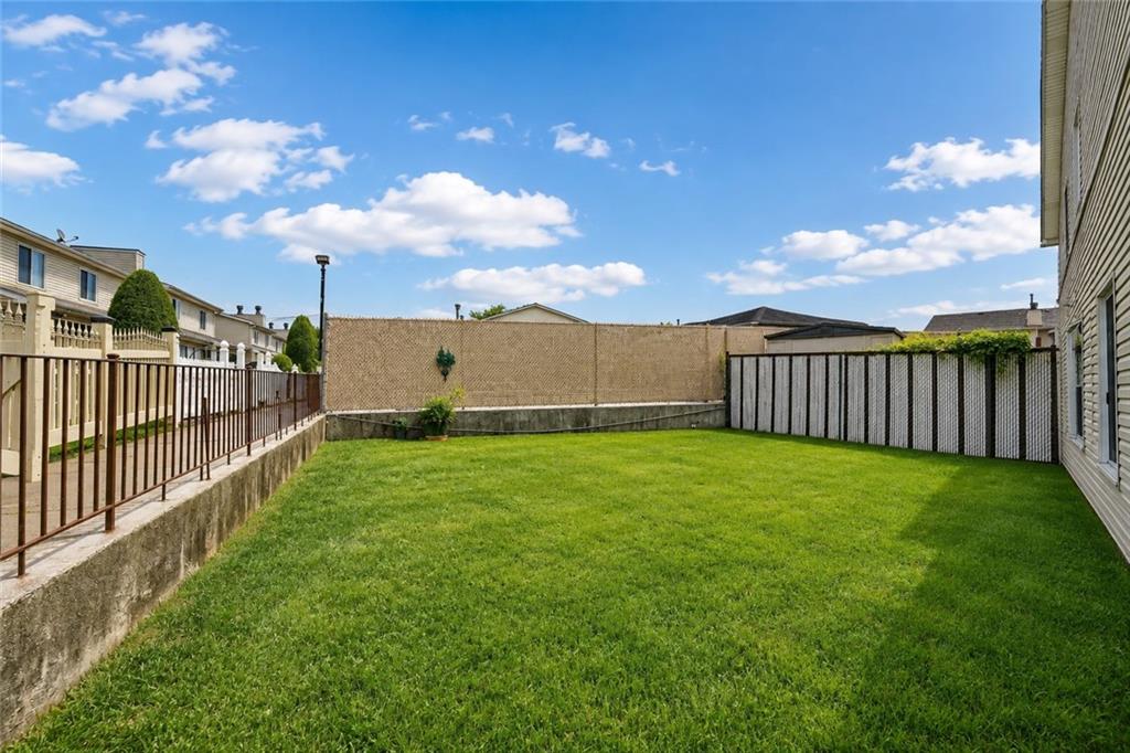 31 Regis Drive Graniteville Staten Island NY 10314
