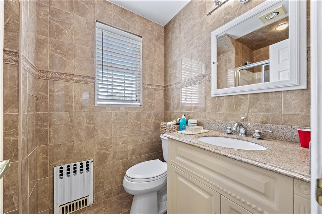 401 Isabella Avenue Oakwood Staten Island NY 10306
