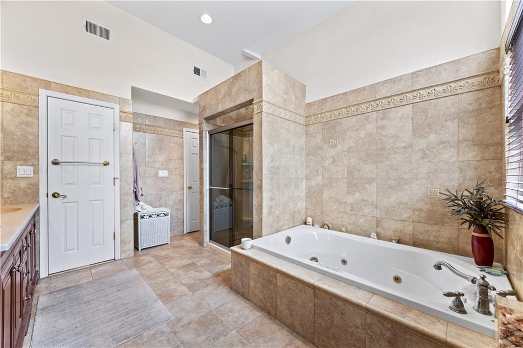 401 Isabella Avenue Oakwood Staten Island NY 10306