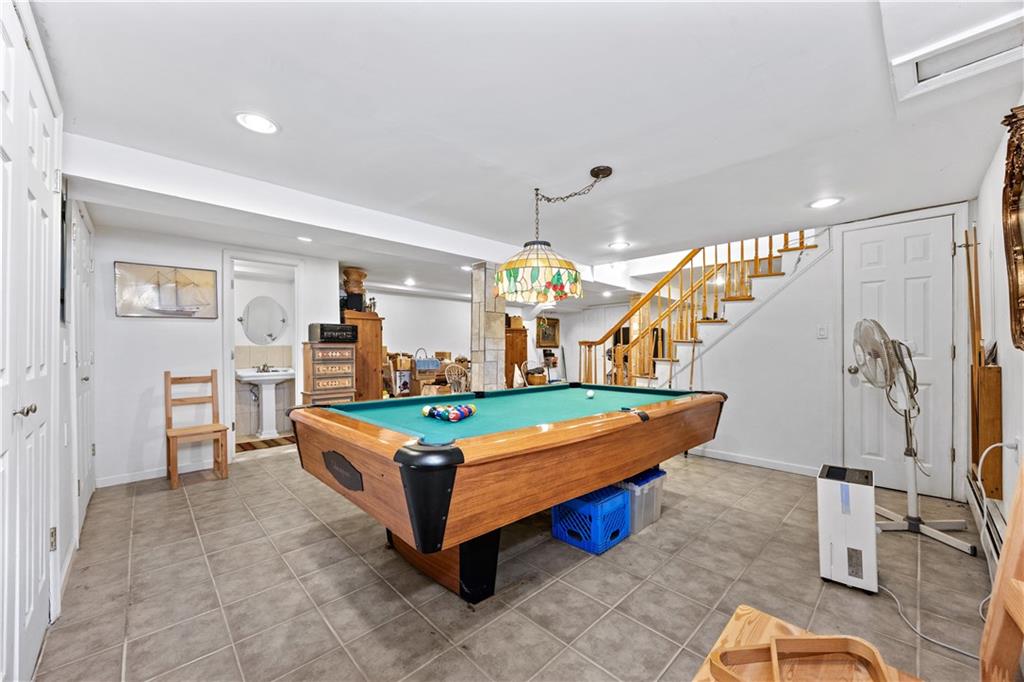 401 Isabella Avenue Oakwood Staten Island NY 10306