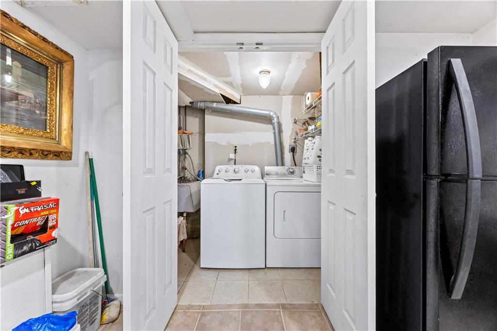401 Isabella Avenue Oakwood Staten Island NY 10306