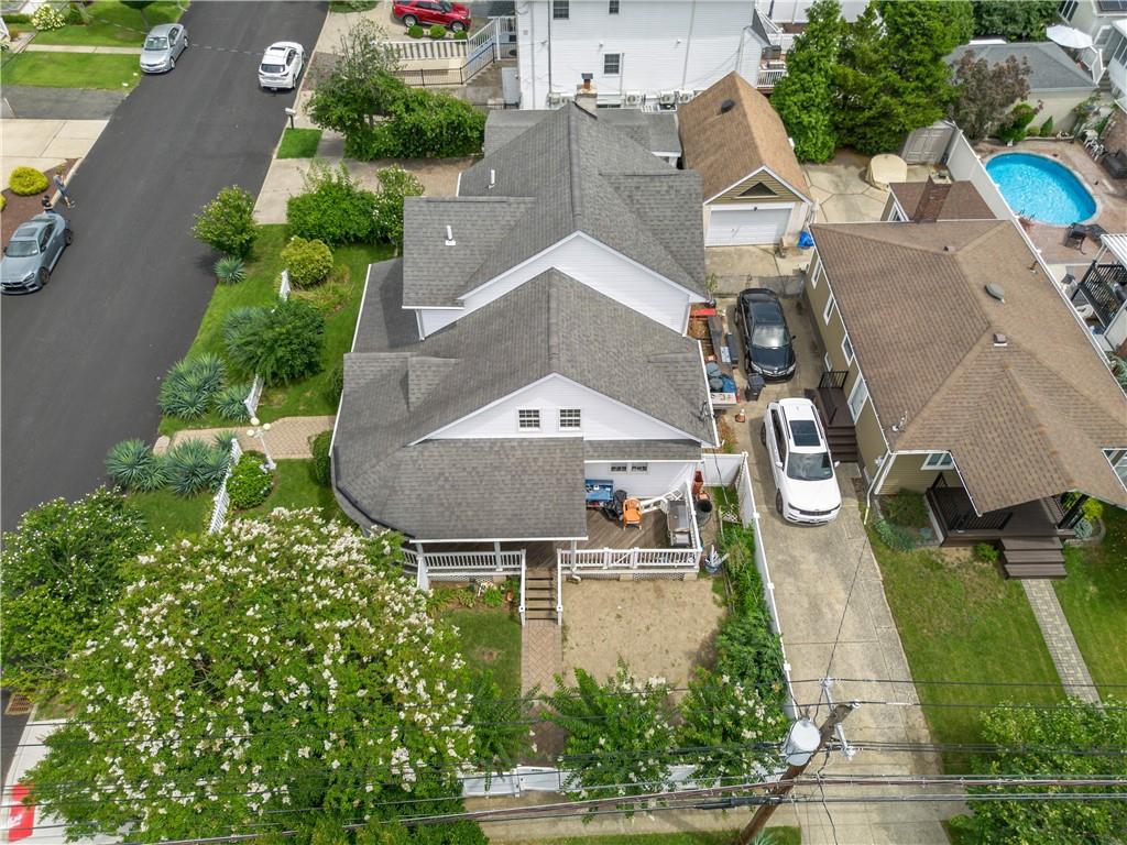 401 Isabella Avenue Oakwood Staten Island NY 10306