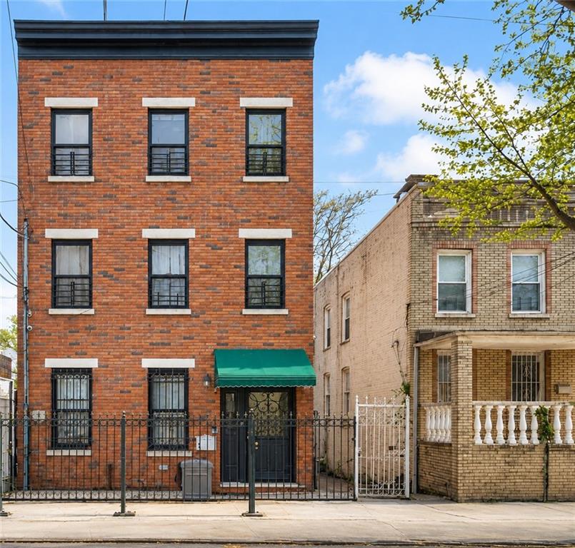 425 Barbey Street East New York Brooklyn NY 11207