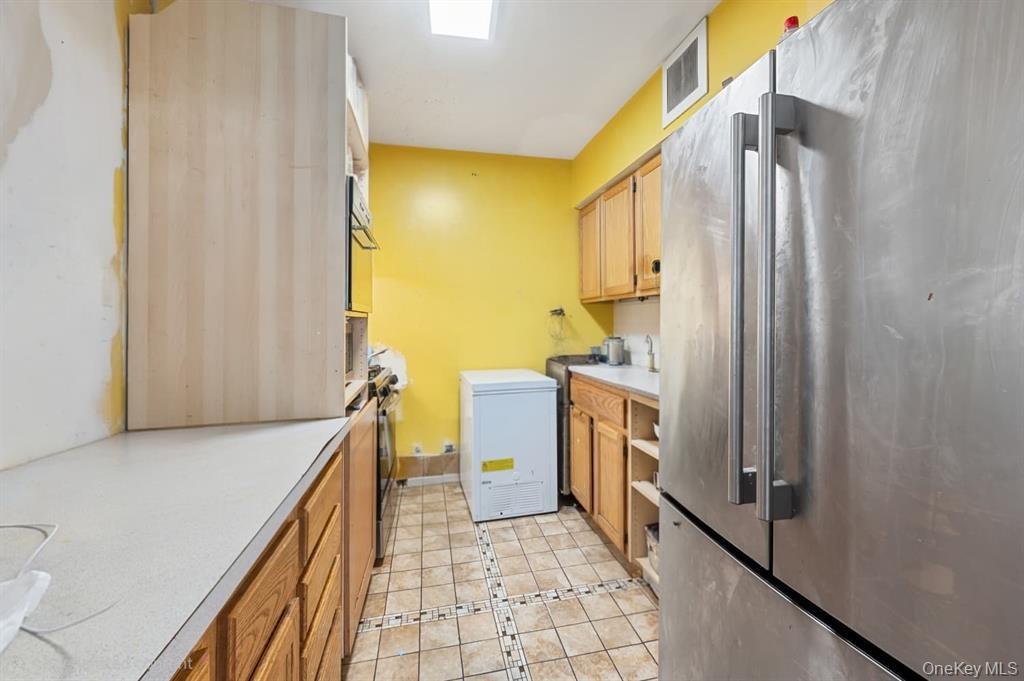 425 Barbey Street East New York Brooklyn NY 11207