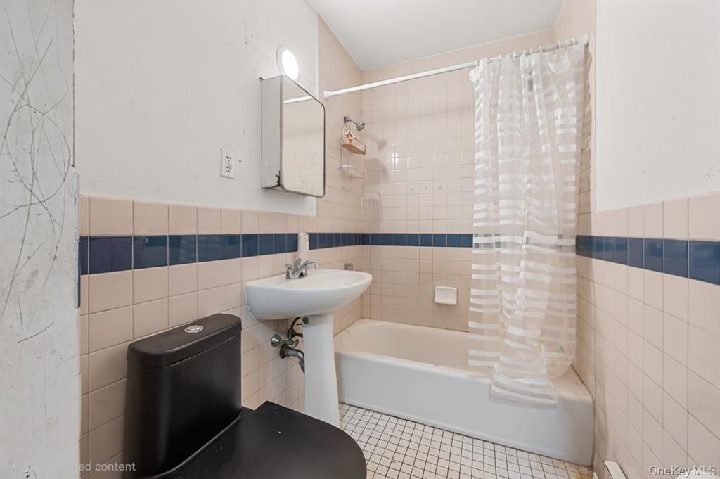 425 Barbey Street East New York Brooklyn NY 11207