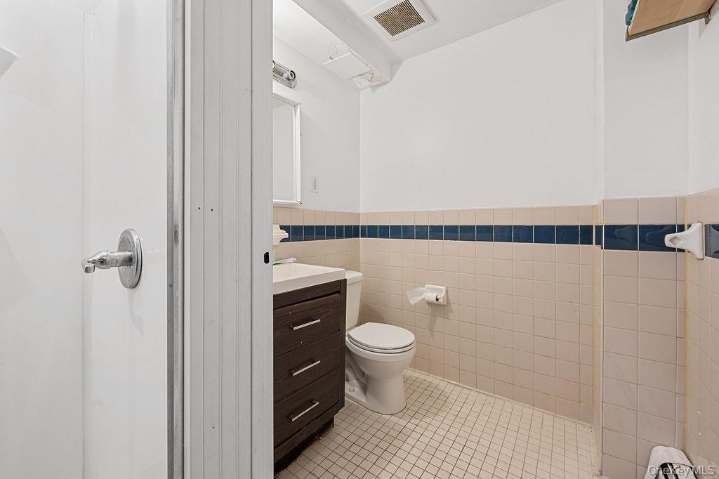 425 Barbey Street East New York Brooklyn NY 11207