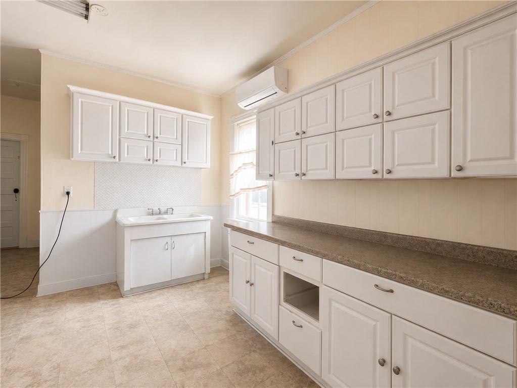 630 Henderson Avenue West Brighton Staten Island NY 10310