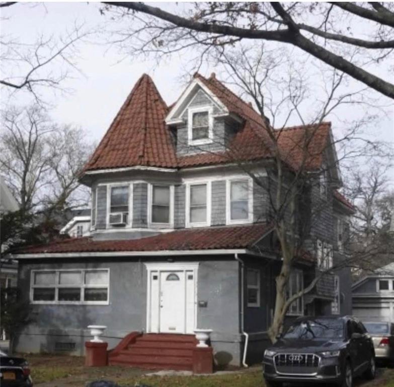 1719 Avenue K Midwood Brooklyn NY 11230