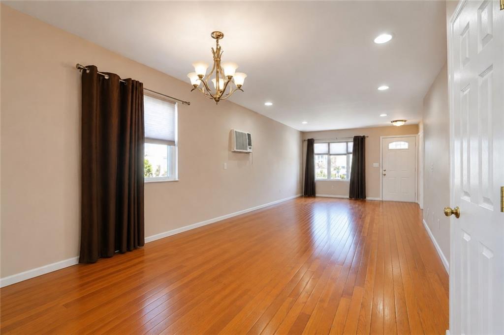 318 Seaver Avenue Midland Beach Staten Island NY 10305