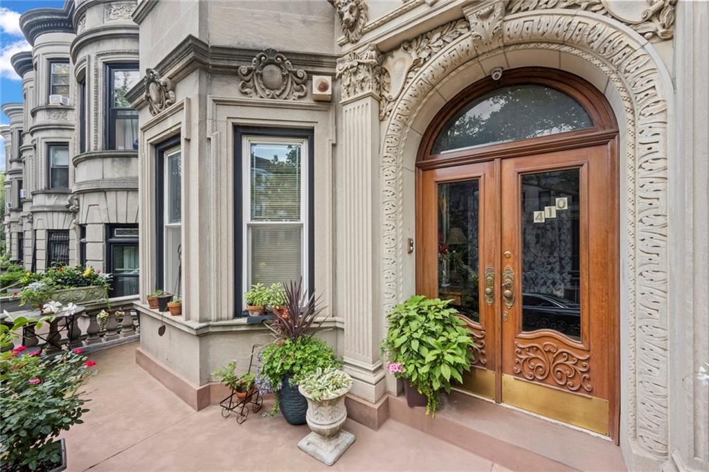 410 Stuyvesant Avenue Bedford Stuyvesant Brooklyn NY 11233