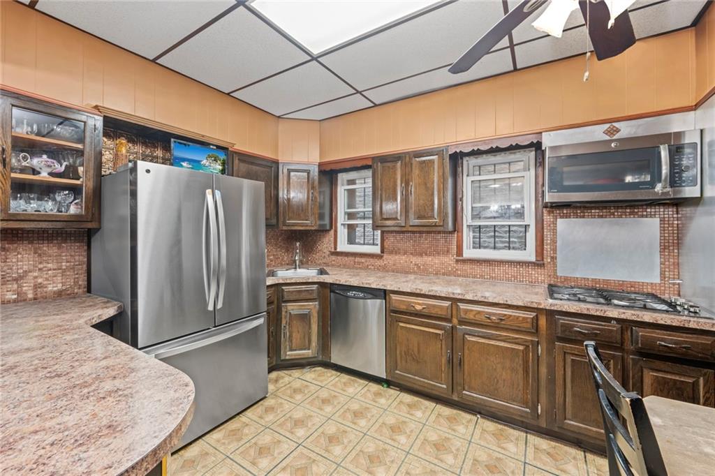 410 Stuyvesant Avenue Bedford Stuyvesant Brooklyn NY 11233