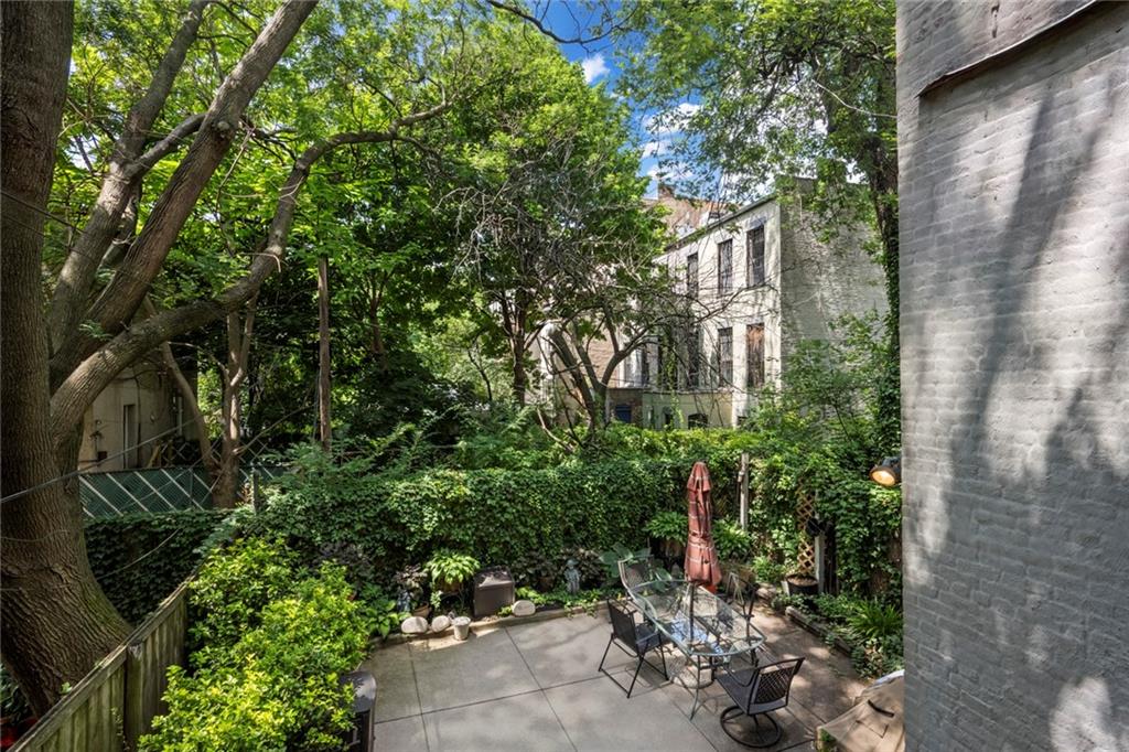 410 Stuyvesant Avenue Bedford Stuyvesant Brooklyn NY 11233