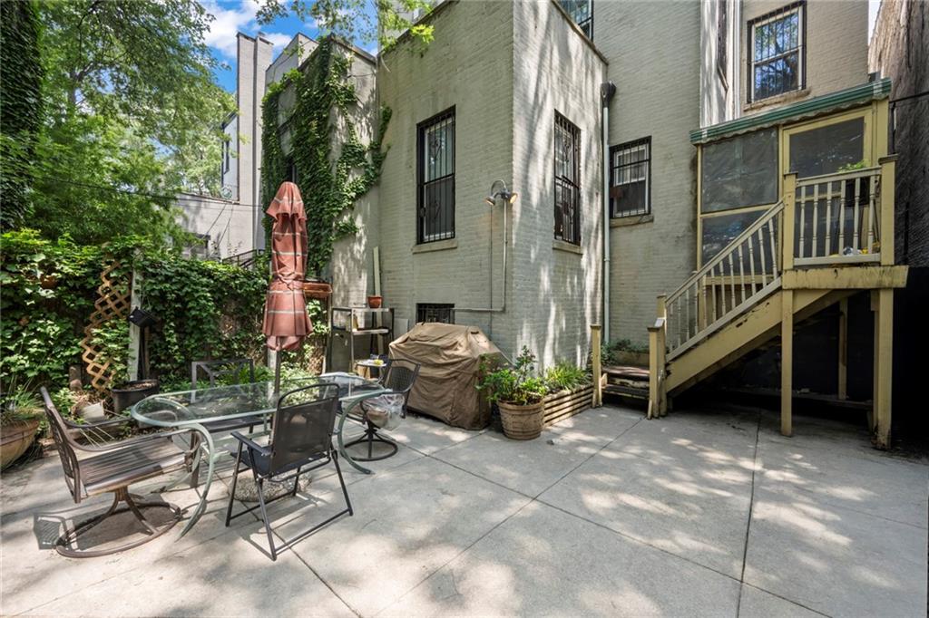 410 Stuyvesant Avenue Bedford Stuyvesant Brooklyn NY 11233