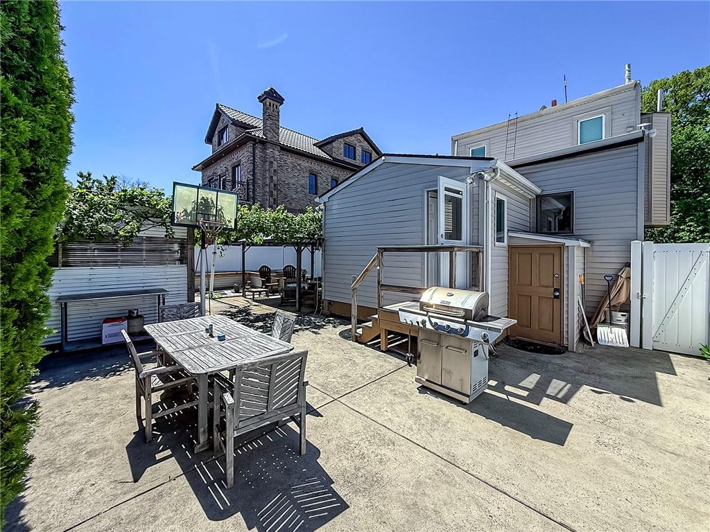 849 73rd Street Dyker Heights Brooklyn NY 11228
