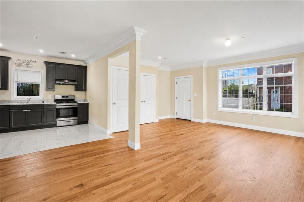 64 Butler Place New Brighton Staten Island NY 10305