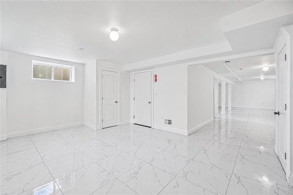 64 Butler Place New Brighton Staten Island NY 10305