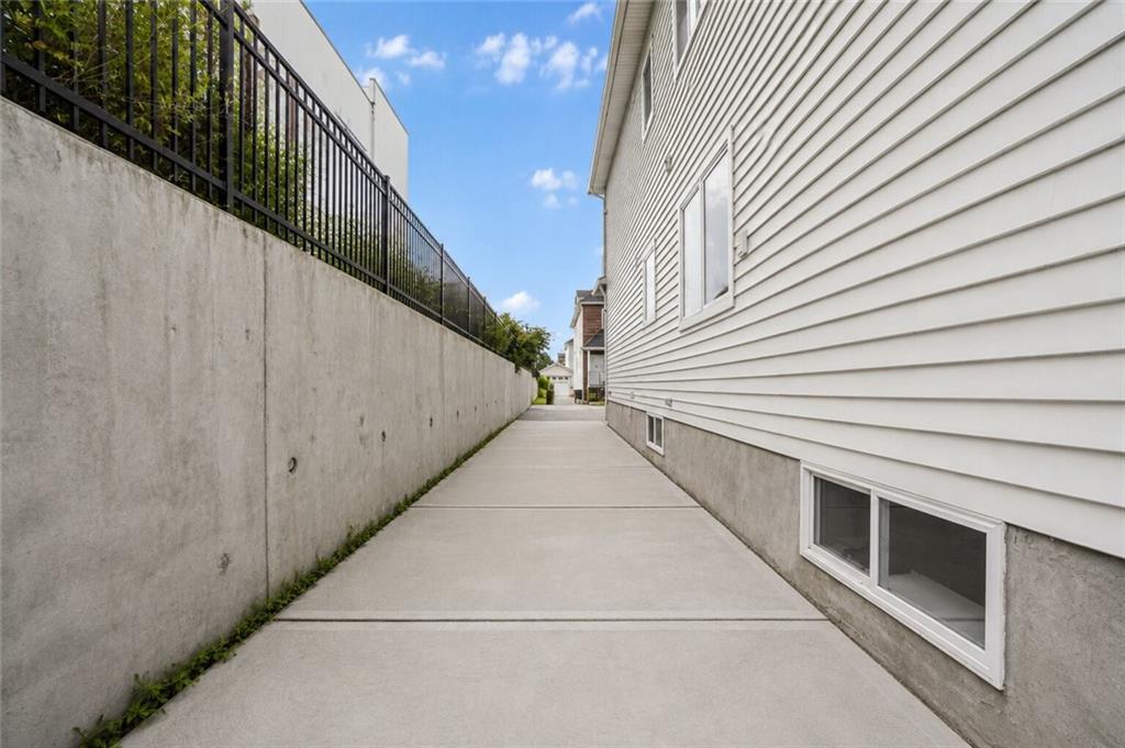 64 Butler Place New Brighton Staten Island NY 10305