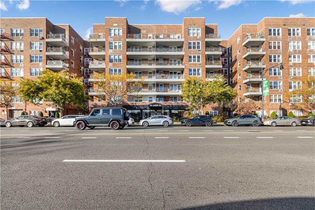 1625 Emmons Avenue Sheepshead Bay Brooklyn NY 11235