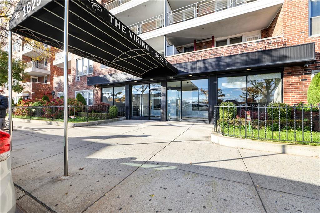 1625 Emmons Avenue Sheepshead Bay Brooklyn NY 11235