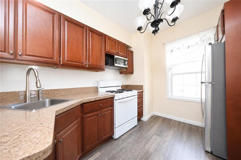 33 Olympia Boulevard Arrochar Staten Island NY 10305