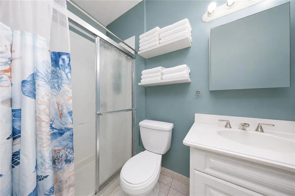 33 Olympia Boulevard Arrochar Staten Island NY 10305