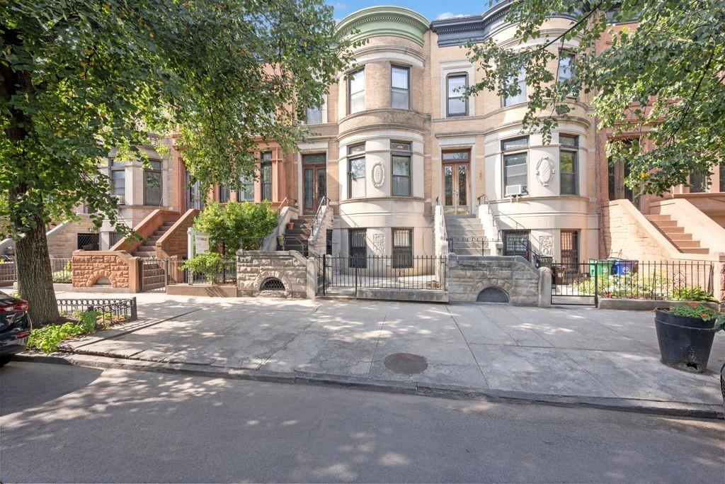 127 MIDWOOD Street Prospect Lefferts Gdns Brooklyn NY 11225