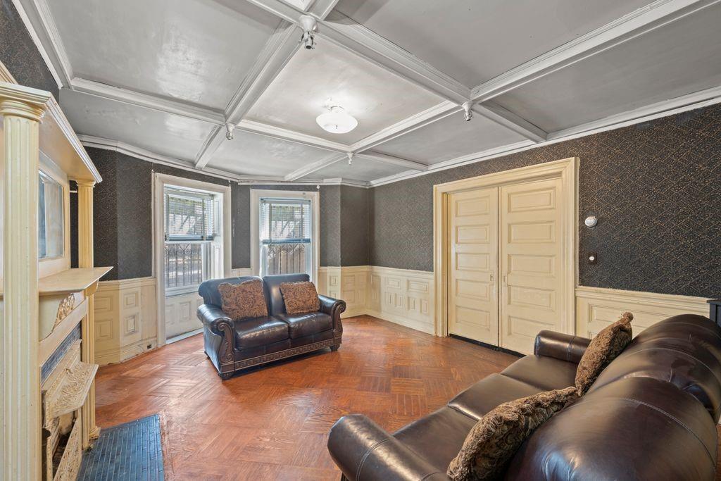 127 MIDWOOD Street Prospect Lefferts Gdns Brooklyn NY 11225