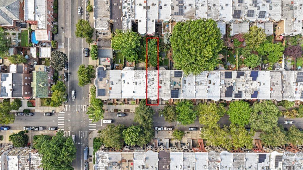 127 MIDWOOD Street Prospect Lefferts Gdns Brooklyn NY 11225