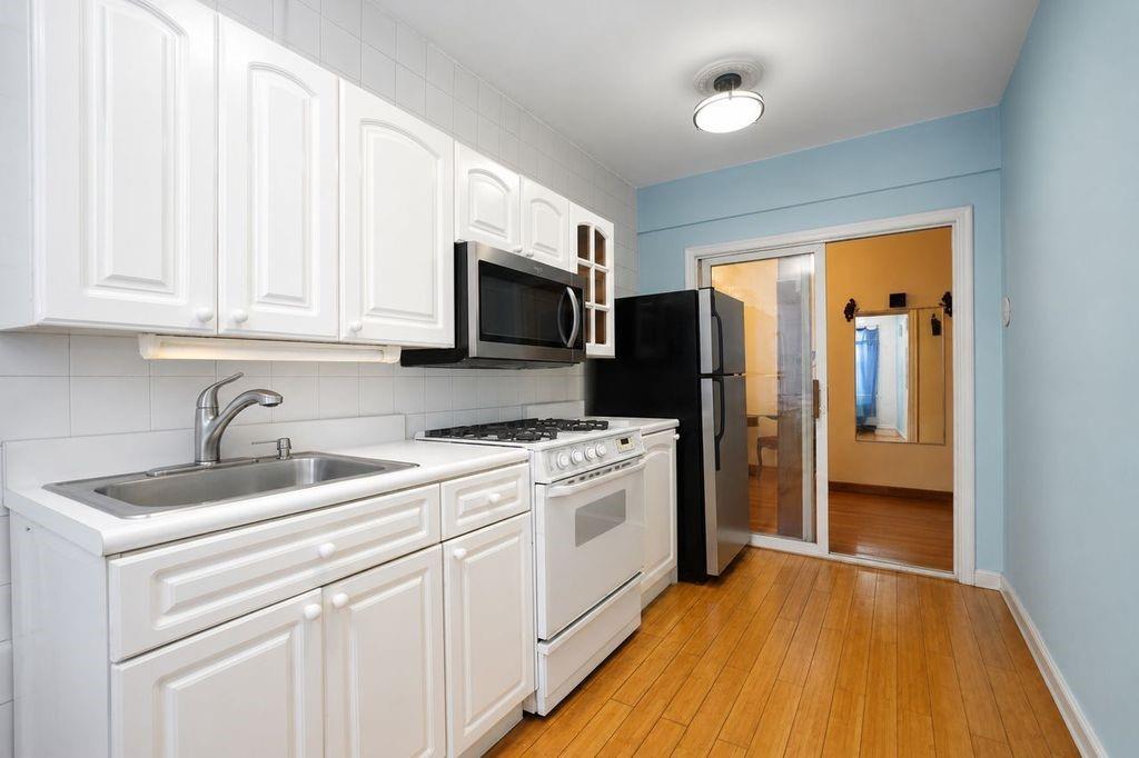 2645 Homecrest Avenue Sheepshead Bay Brooklyn NY 11235