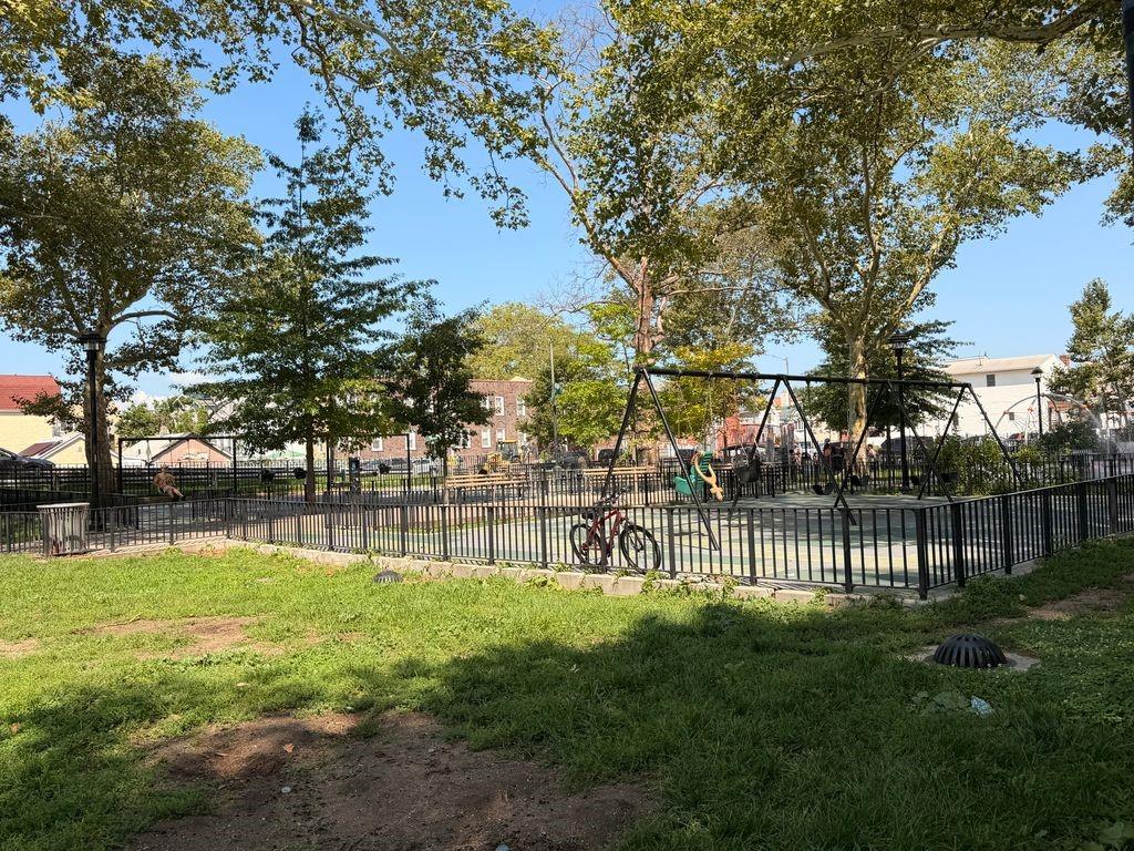 2645 Homecrest Avenue Sheepshead Bay Brooklyn NY 11235