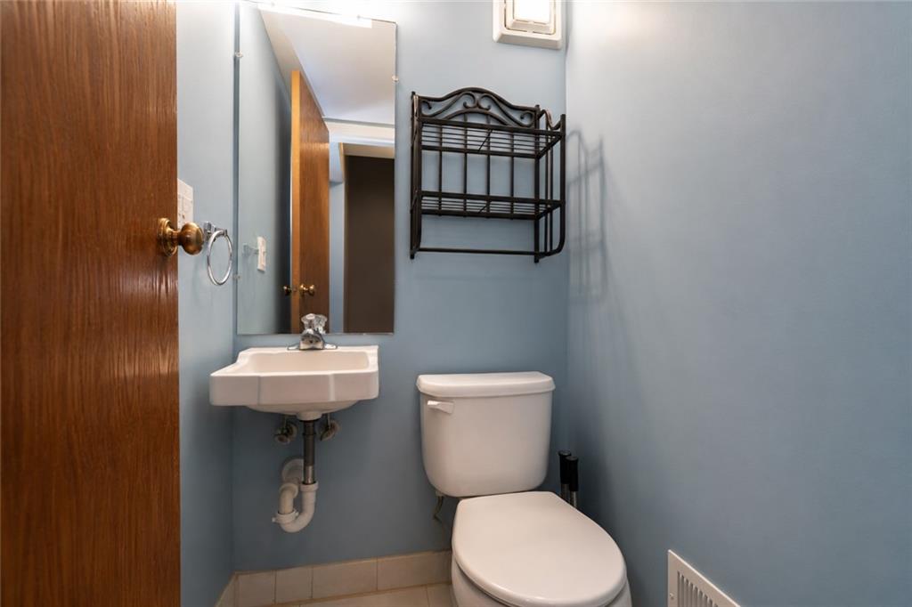 176 Ilyssa Way Arden Heights Staten Island NY 10312