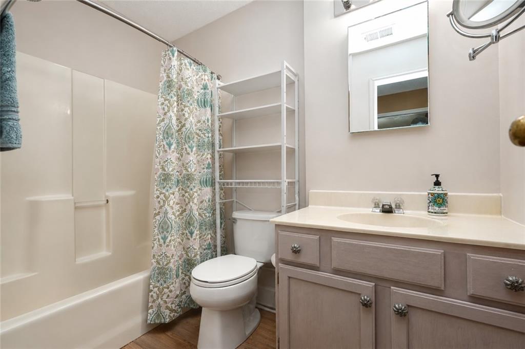 176 Ilyssa Way Arden Heights Staten Island NY 10312