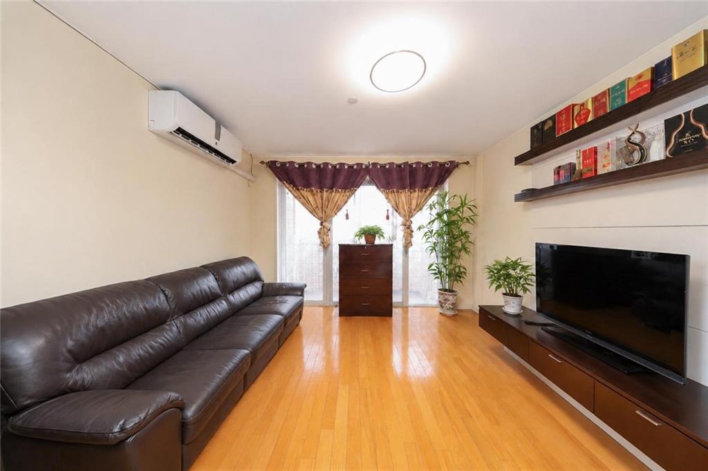 824 49th Street Sunset Park Brooklyn NY 11220