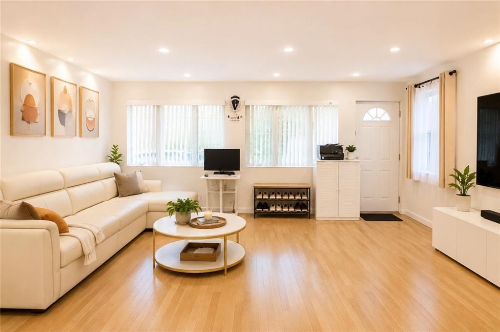 1246 73rd Street Dyker Heights Brooklyn NY 11228