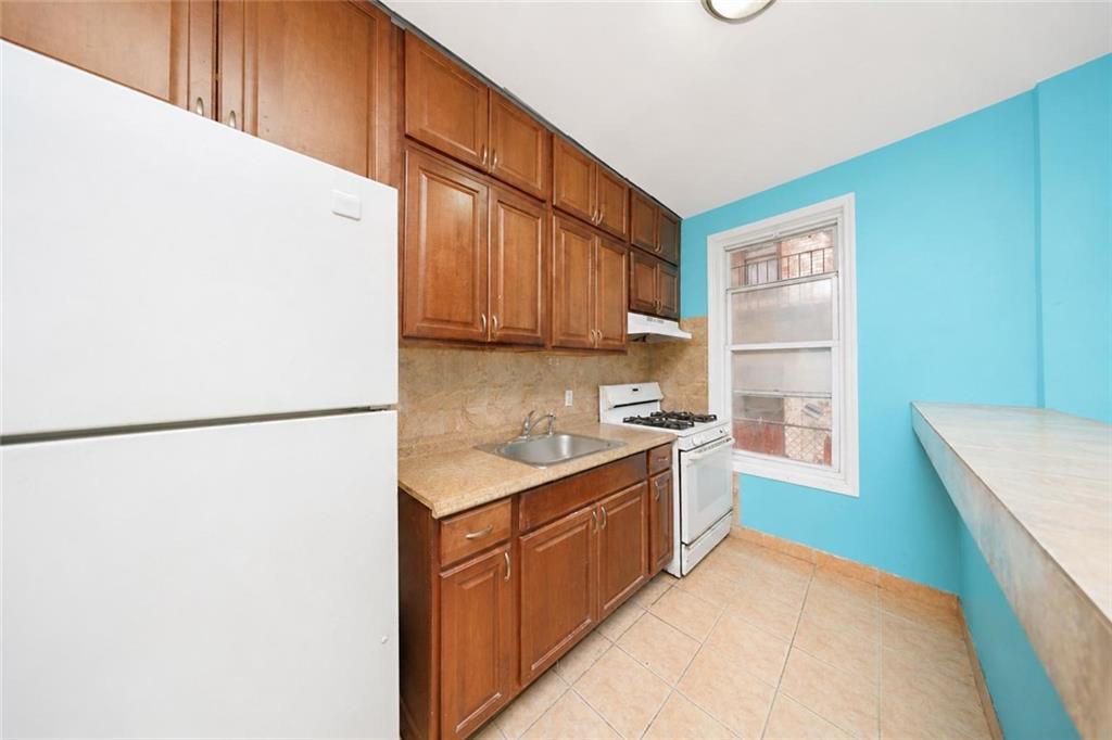 1664 West 6th Street Gravesend Brooklyn NY 11223