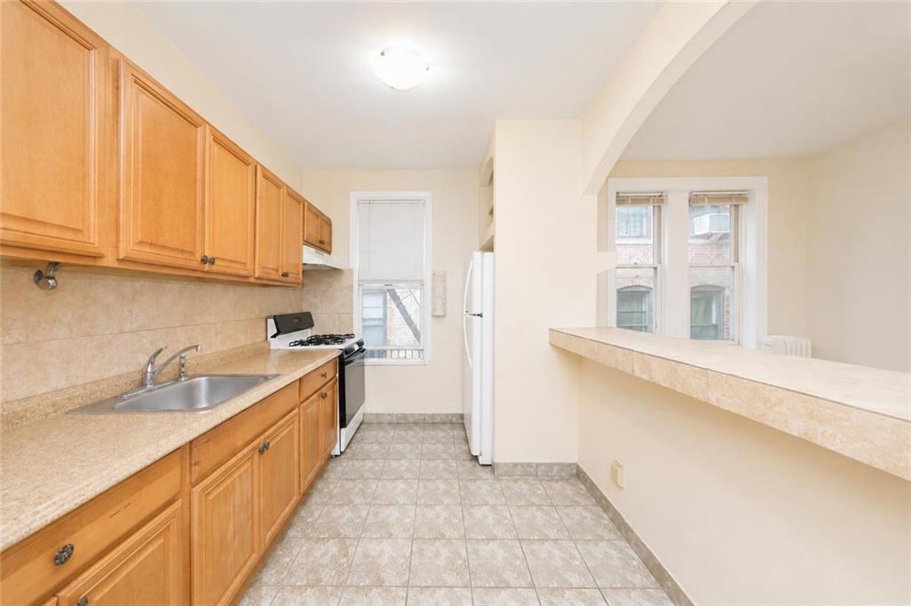 1664 West 6th Street Gravesend Brooklyn NY 11223