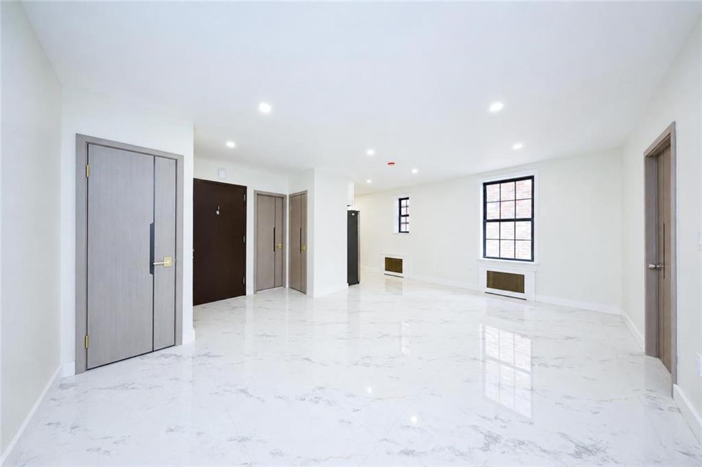2219 60th Street Borough Park Brooklyn NY 11204