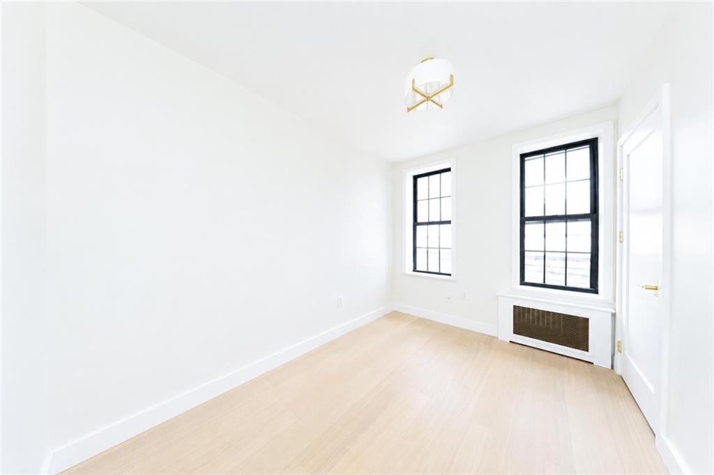 2219 60th Street Borough Park Brooklyn NY 11204