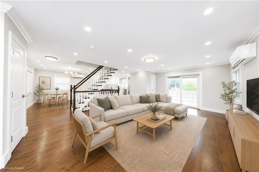 41 Ridge Avenue Todt Hill Staten Island NY 10304