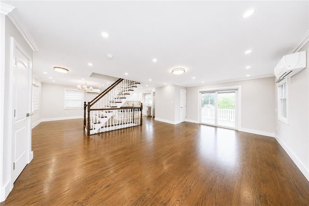 41 Ridge Avenue Todt Hill Staten Island NY 10304