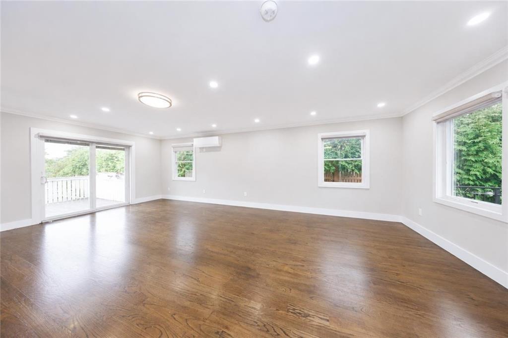 41 Ridge Avenue Todt Hill Staten Island NY 10304
