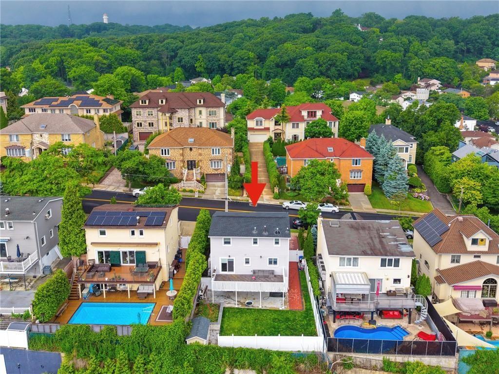 41 Ridge Avenue Todt Hill Staten Island NY 10304