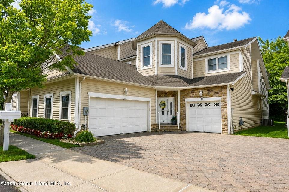 55 Topside Lane Castleton Corners Brooklyn NY 10309