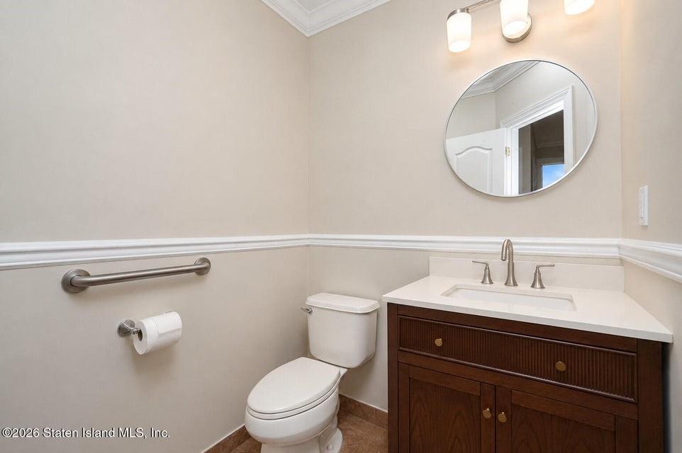 55 Topside Lane Castleton Corners Brooklyn NY 10309
